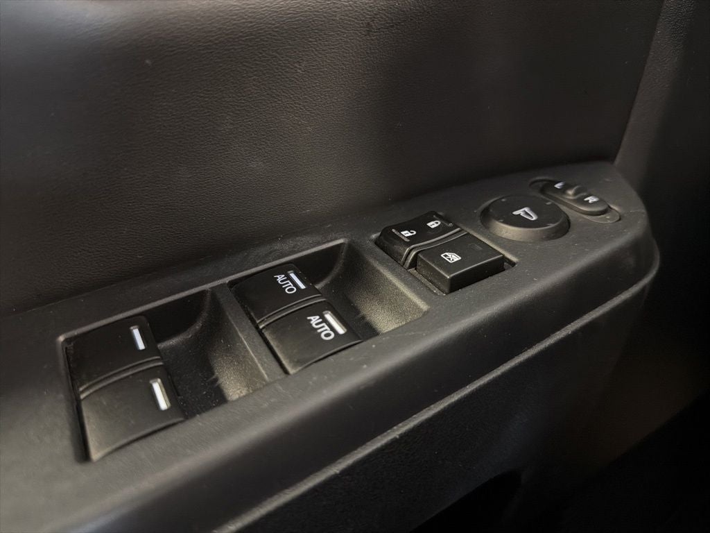 2013 Honda Pilot Touring w/ Nav & RES