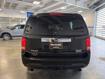 2013 Honda Pilot Touring w/ Nav & RES
