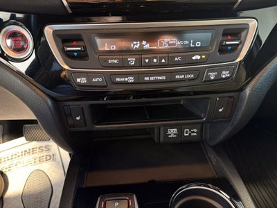 2021 Honda Passport Touring w/ Nav
