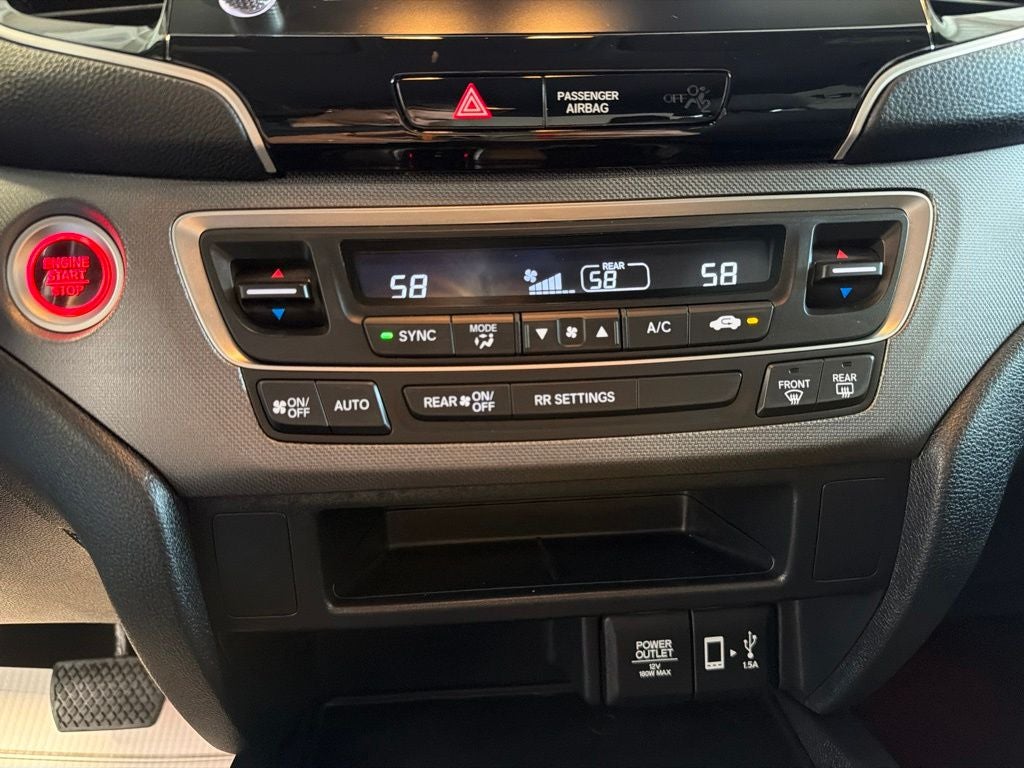 2022 Honda Ridgeline Sport w/ Utility Pkg