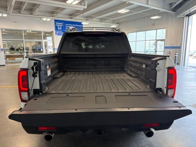 2022 Honda Ridgeline Sport w/ Utility Pkg