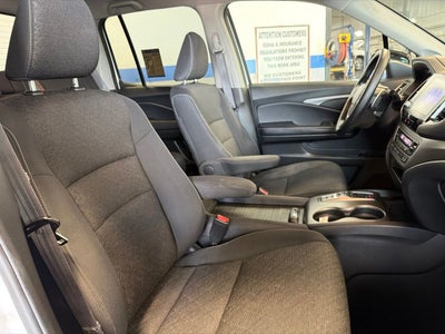 2022 Honda Ridgeline Sport w/ Utility Pkg