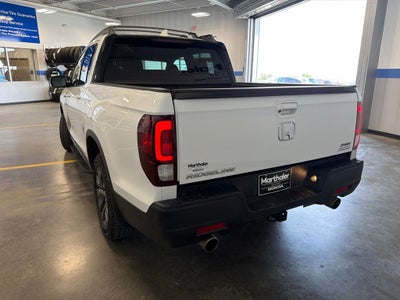 2022 Honda Ridgeline Sport w/ Utility Pkg