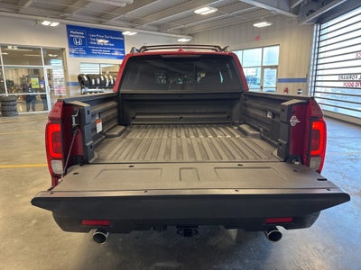 2025 Honda Ridgeline RTL w/ Utility Pkg