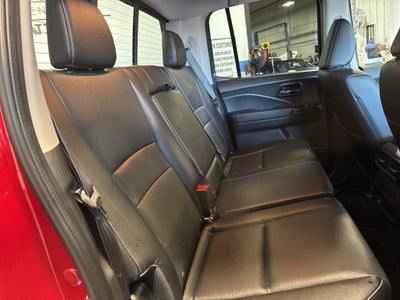 2025 Honda Ridgeline RTL w/ Utility Pkg