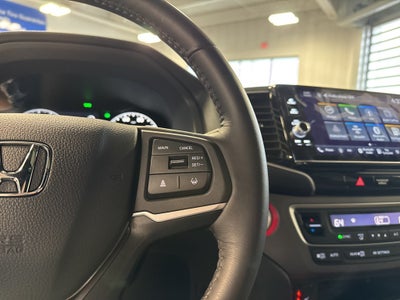 2025 Honda Ridgeline RTL w/ Utility Pkg