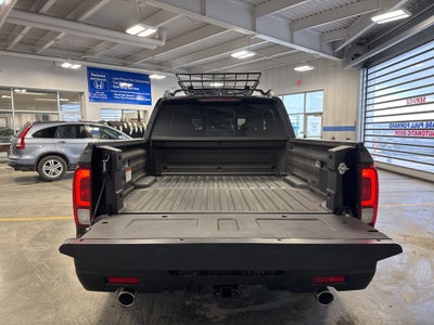 2025 Honda Ridgeline RTL w/ Utility Pkg