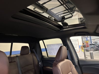 2025 Honda Ridgeline RTL w/ Utility Pkg