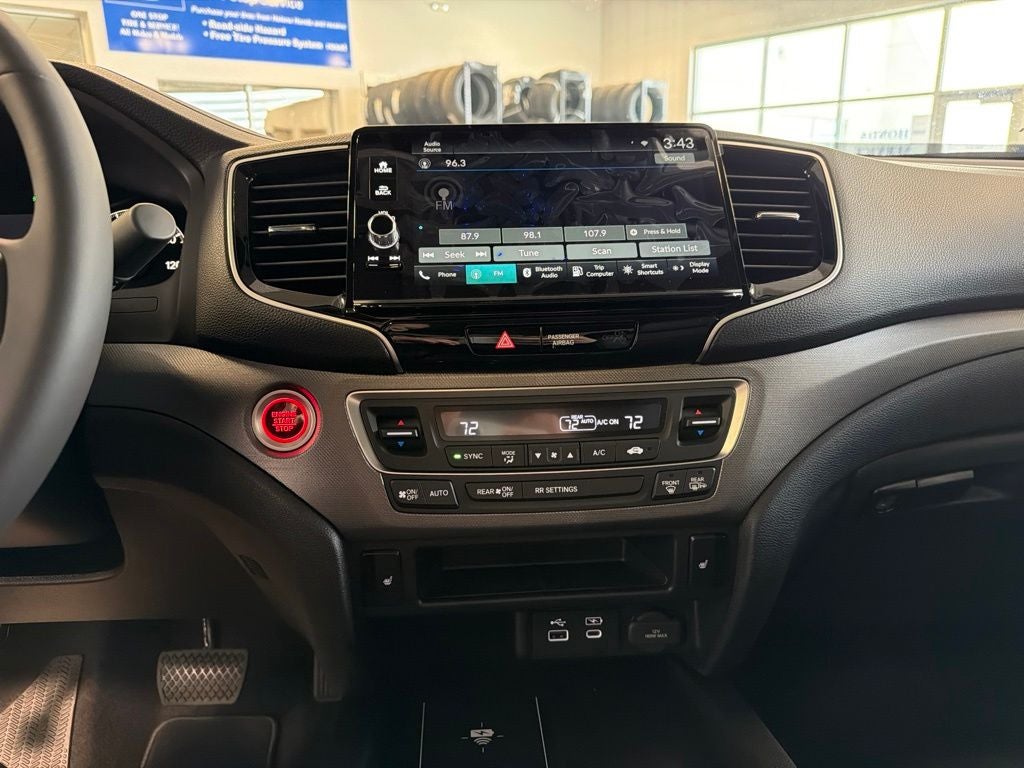 2026 Honda Ridgeline RTL w/ Utility Pkg