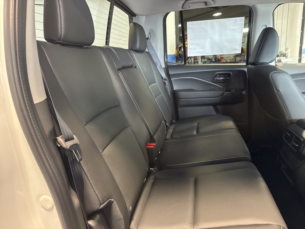 2025 Honda Ridgeline RTL Utility + Pkg