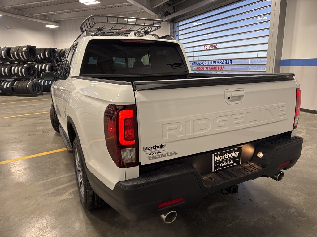 2025 Honda Ridgeline RTL Utility + Pkg
