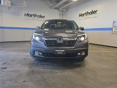 2019 Honda Ridgeline RTL-T w/ Nav
