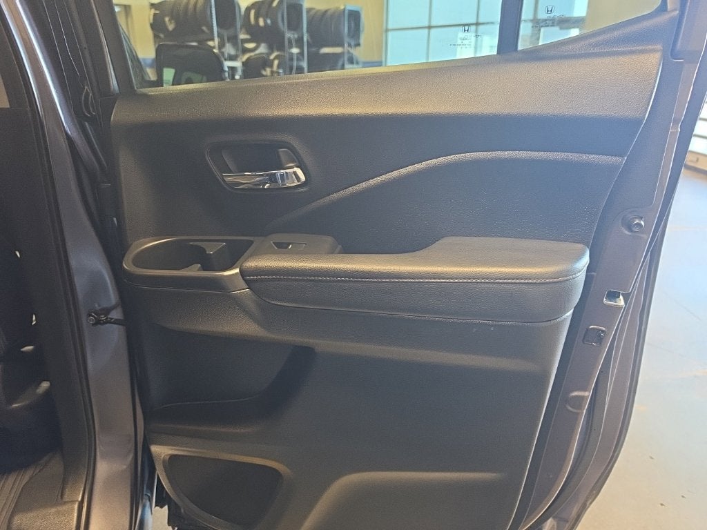 2019 Honda Ridgeline RTL-T w/ Nav
