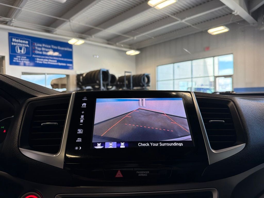 2019 Honda Ridgeline RTL-T w/ Nav