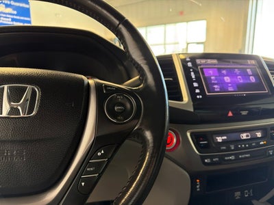 2019 Honda Ridgeline RTL-T w/ Nav