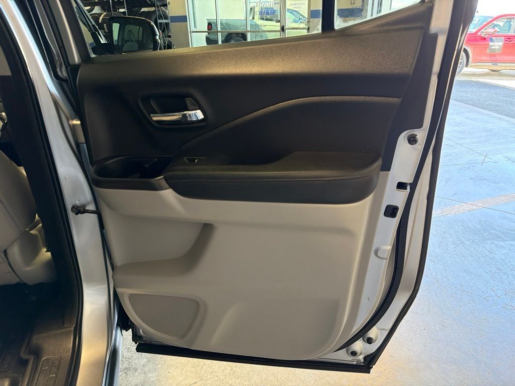 2019 Honda Ridgeline RTL-T w/ Nav