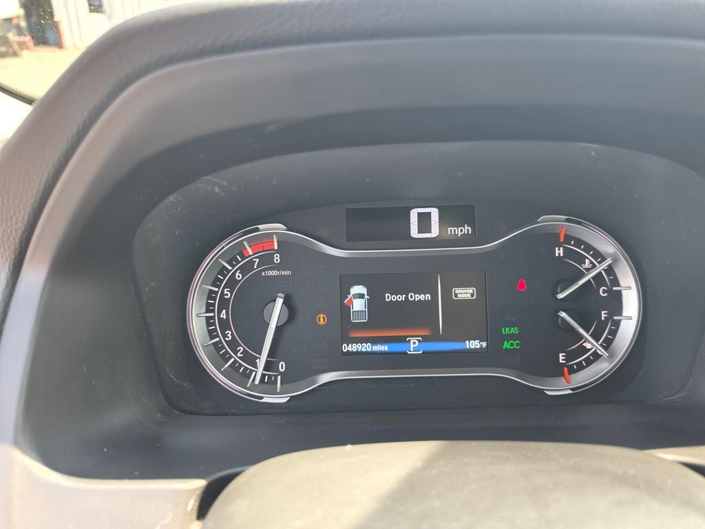 2017 Honda Ridgeline RTL-E w/ Nav & Moonroof