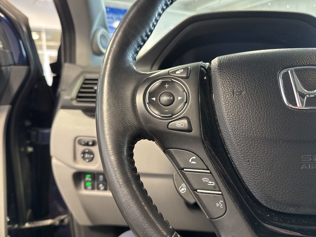 2019 Honda Ridgeline RTL-E w/ Nav