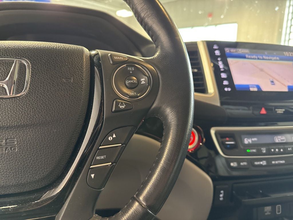 2019 Honda Ridgeline RTL-E w/ Nav