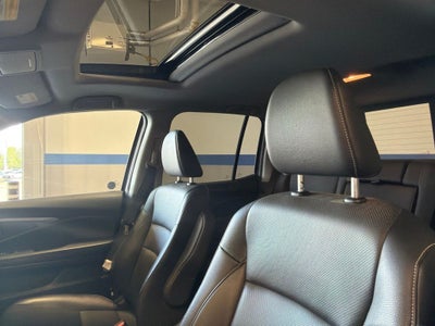 2022 Honda Ridgeline RTL-E w/ Navigation