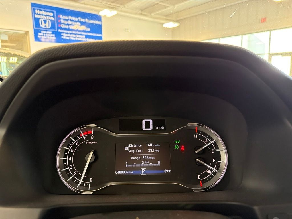 2022 Honda Ridgeline RTL-E w/ Navigation