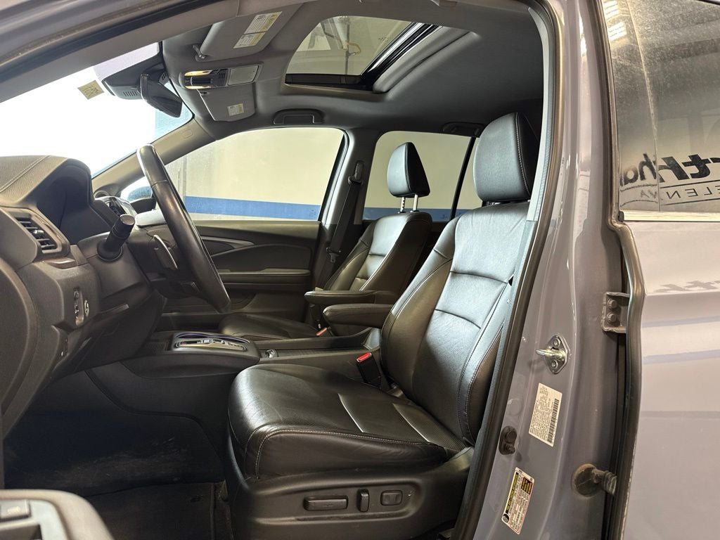 2023 Honda Ridgeline RTL-E w/ Nav