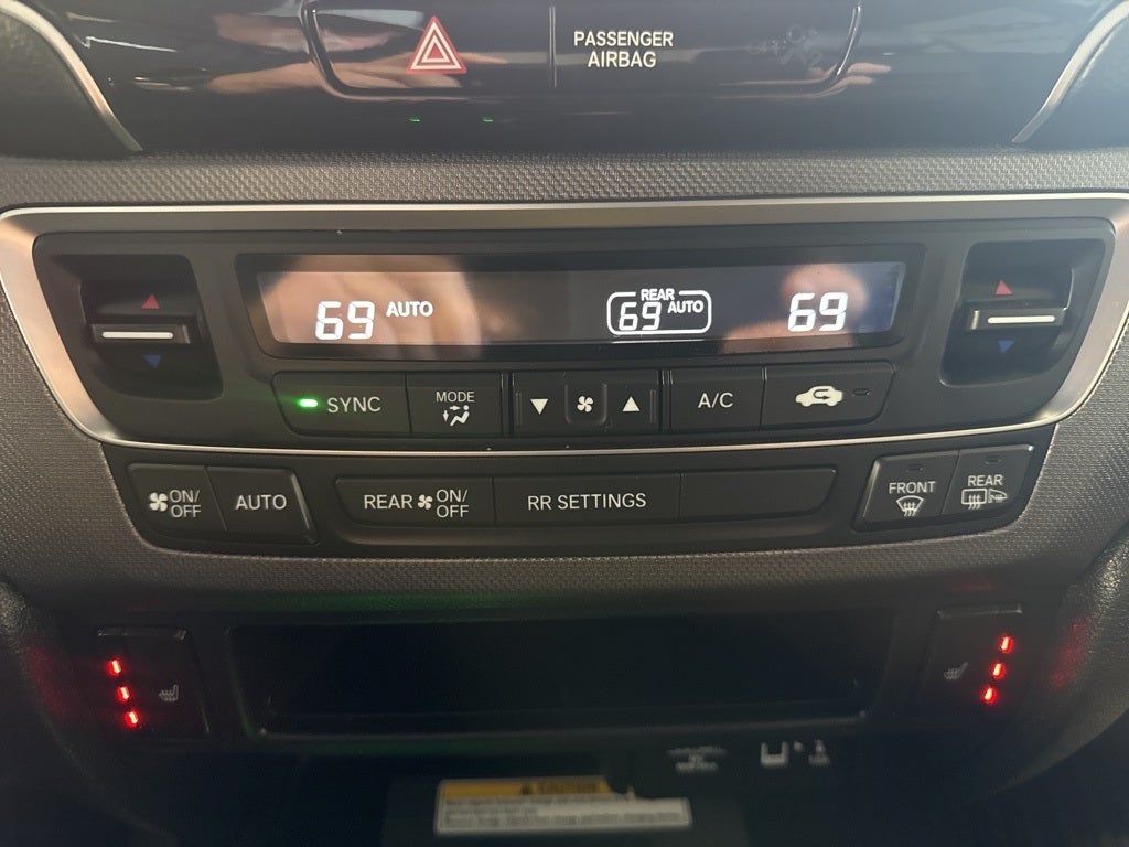 2023 Honda Ridgeline RTL-E w/ NAV & Honda Sensing