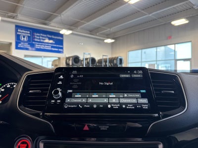 2026 Honda Ridgeline Black Edition Utility & Function Pkg