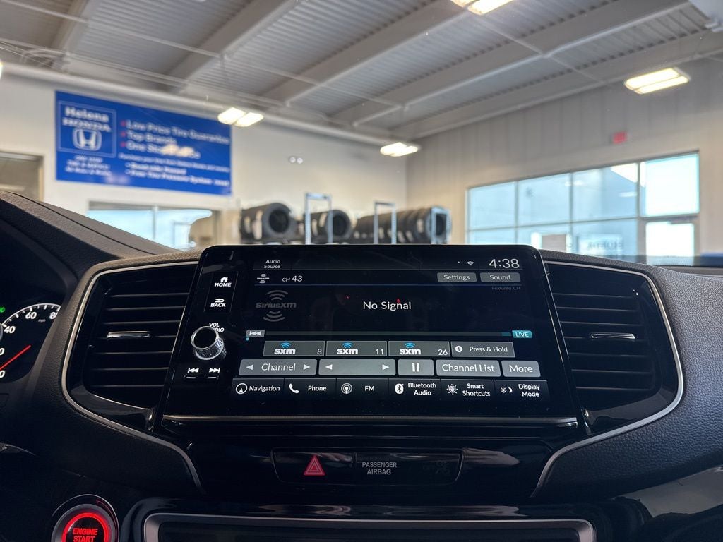 2026 Honda Ridgeline Black Edition Utility & Function Pkg