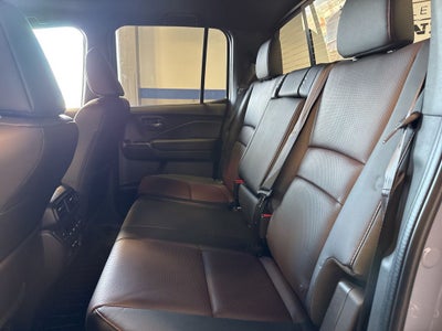 2026 Honda Ridgeline Black Edition Utility & Function Pkg