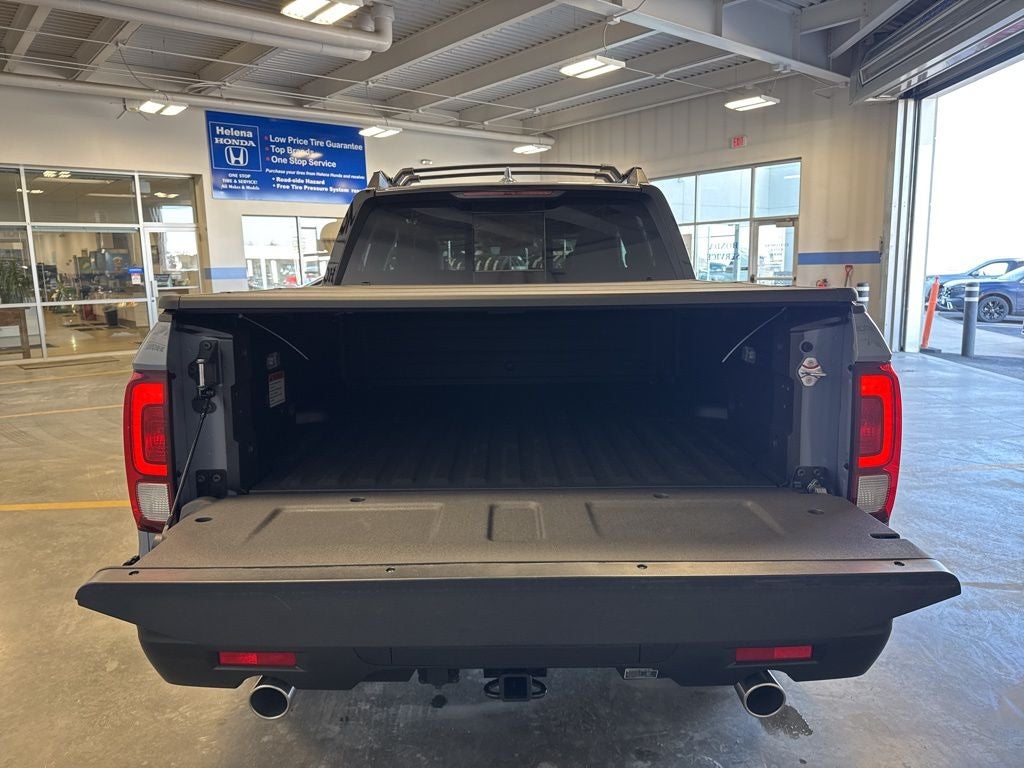 2026 Honda Ridgeline Black Edition Utility & Function Pkg