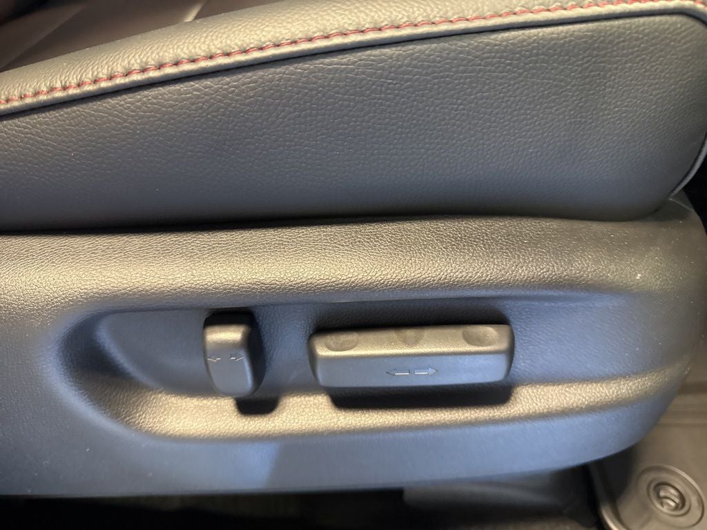 2026 Honda Ridgeline Black Edition Utility & Function Pkg