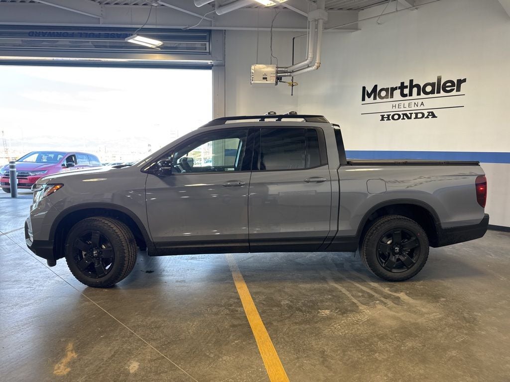 2026 Honda Ridgeline Black Edition Utility & Function Pkg