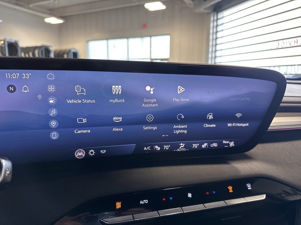 2025 Buick Enclave Preferred