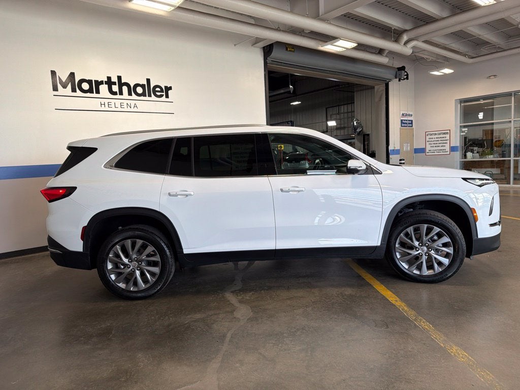 2026 Buick Enclave Preferred AWD w/ Technology Pkg