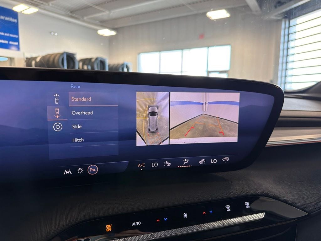 2026 Buick Enclave Preferred AWD w/ Technology Pkg