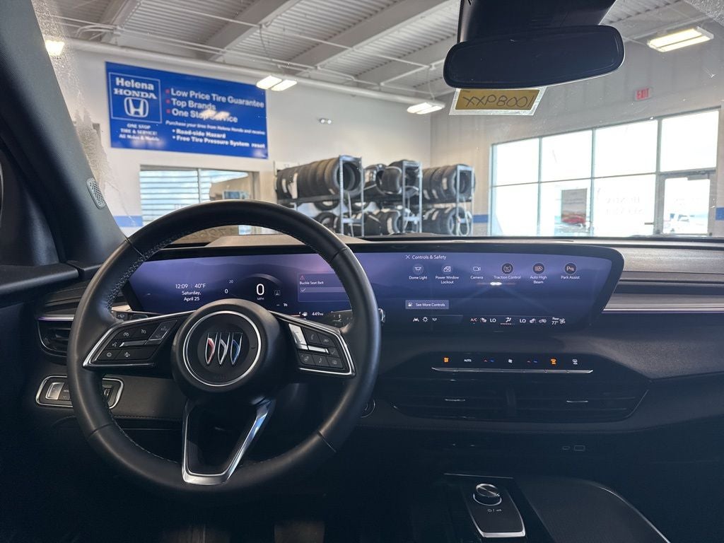 2025 Buick Enclave Preferred 1SD AWD w/ Technology Pkg