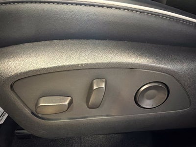 2026 Buick Enclave Sport Touring 1SM w/ Technology & Trailering Pkg