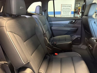 2026 Buick Enclave Sport Touring 1SM w/ Technology & Trailering Pkg
