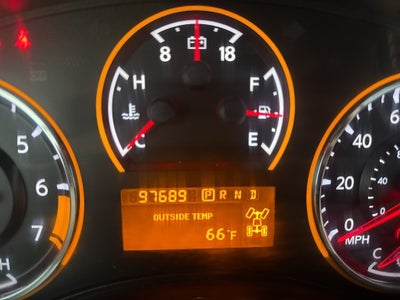 2015 Nissan Armada SL w/ Moonroof