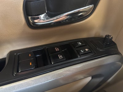 2015 Nissan Armada SL w/ Moonroof