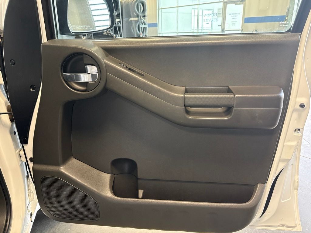 2012 Nissan Xterra PRO-4X w/ Leather Pkg