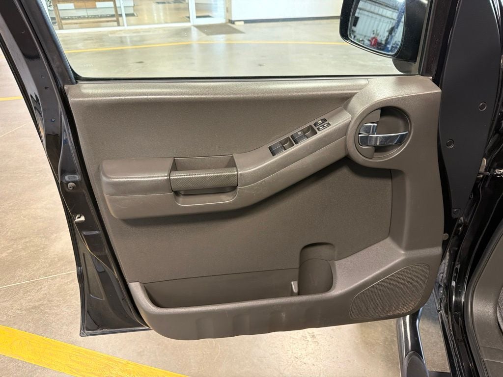 2014 Nissan Xterra PRO-4X w/ Leather & Tow Pkg