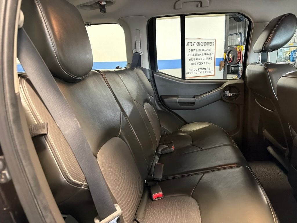 2014 Nissan Xterra PRO-4X w/ Leather & Tow Pkg