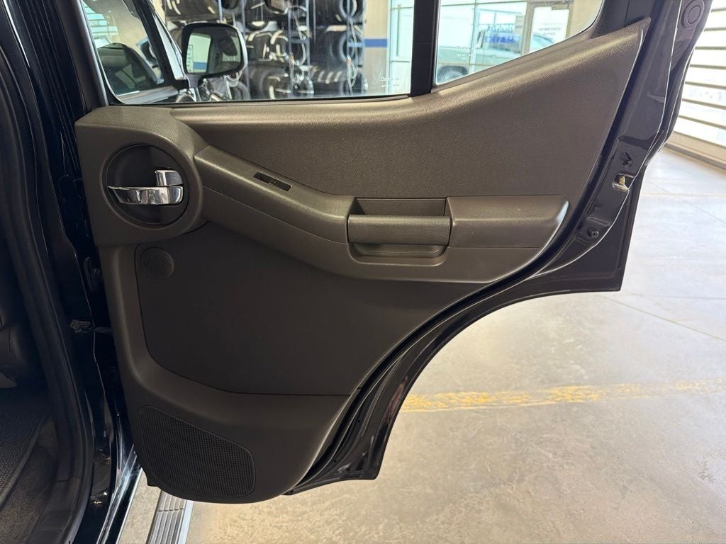 2014 Nissan Xterra PRO-4X w/ Leather & Tow Pkg