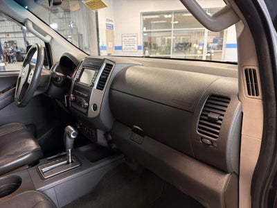 2014 Nissan Xterra PRO-4X w/ Leather & Tow Pkg