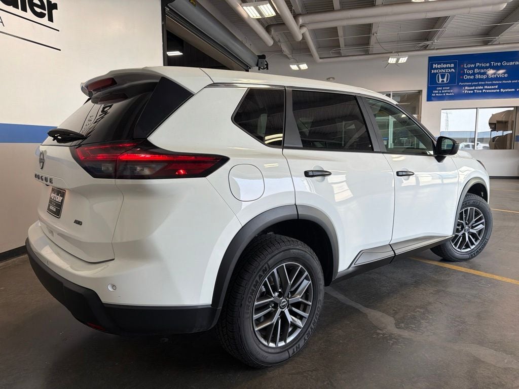 2024 Nissan Rogue S w/ Cargo Pkg