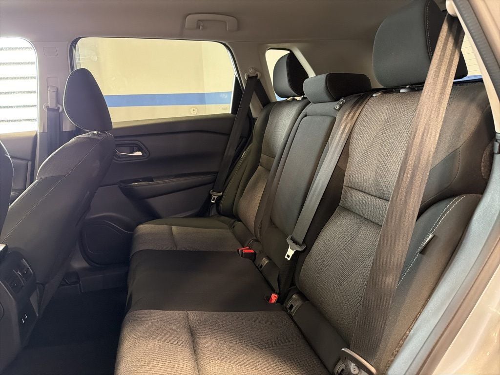 2025 Nissan Rogue SV w/ Pro-Pilot Assit