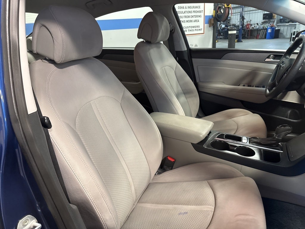 2015 Hyundai Sonata SE w/ Popular Equipment Pkg
