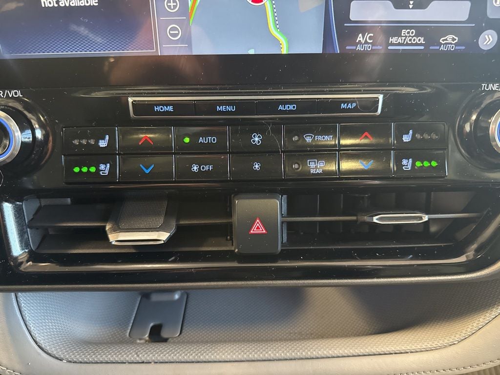 2021 Toyota Highlander Limited w/ Birds Eye View